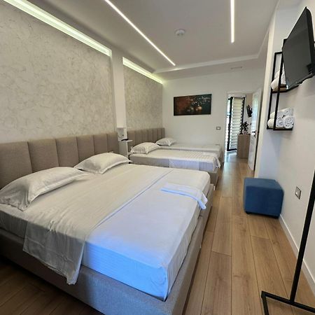 Hotel Europa Крує Екстер'єр фото