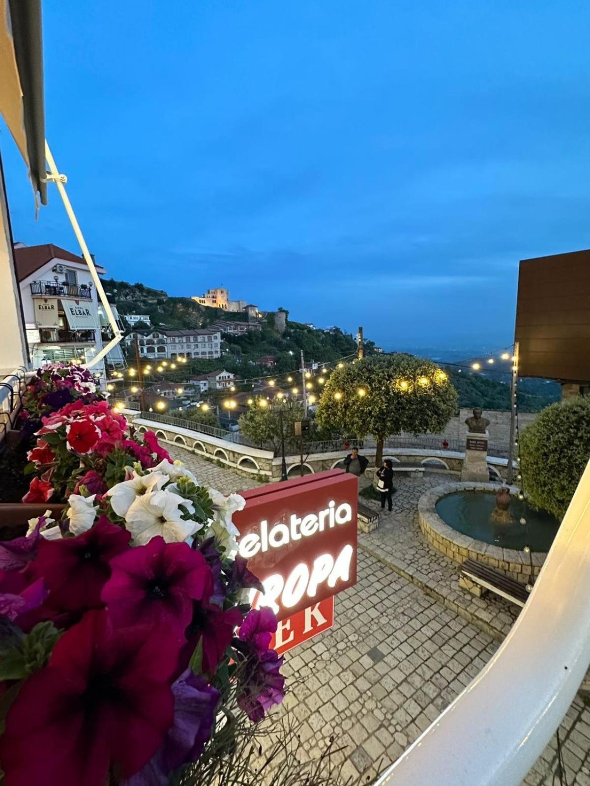 Hotel Europa Крує Екстер'єр фото