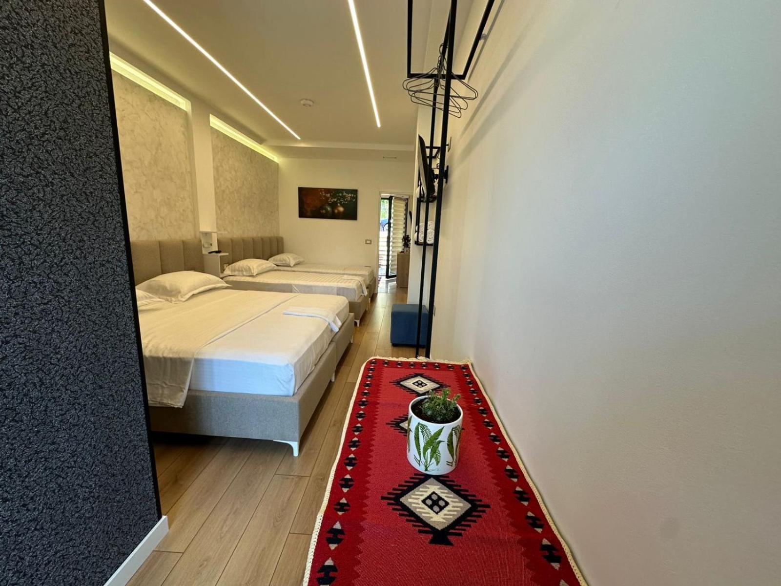 Hotel Europa Крує Екстер'єр фото
